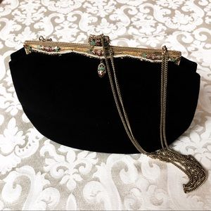 UNBRANDED VINTAGE BLACK PURSE